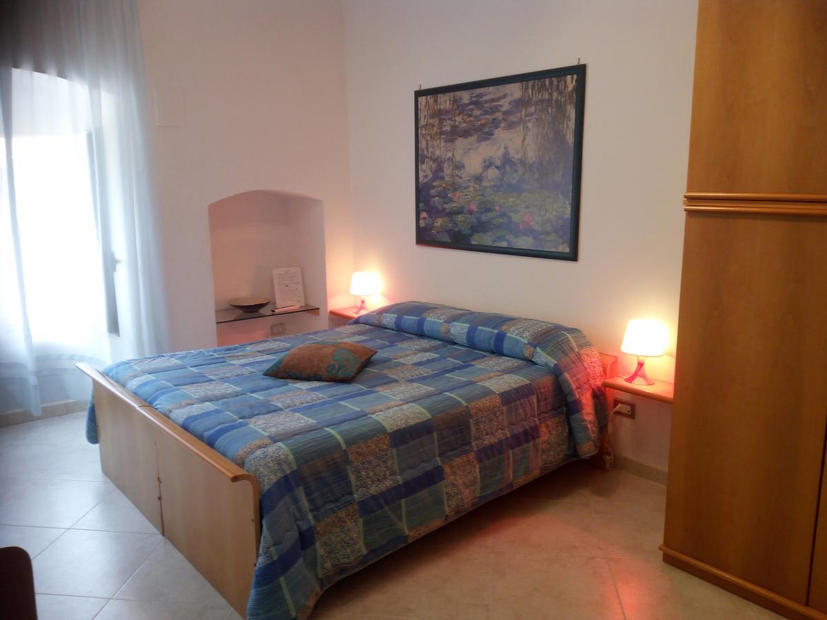 Il Giardino Di Niu Bed & Breakfast Palombaio Exterior foto